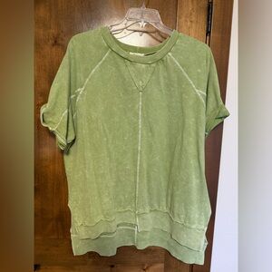 JHer short sleeved green sweatshirt - NWOT size L